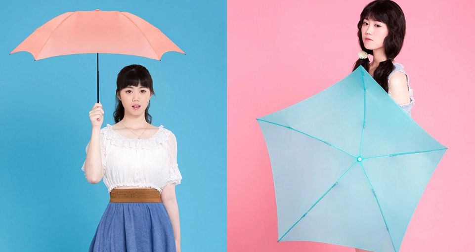 Парасолька Huayang Ultra-Light Umbrella у використанні