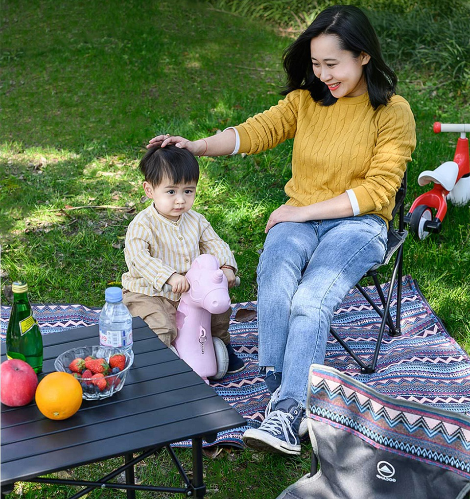 Набір Xiaomi GOCAMP OBS1005 folding picnic table and chair three-piece мама з дитиною