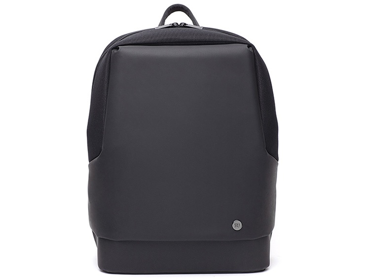 Рюкзак RunMi 90 CITY Backpack Black рюкзак крупним планом