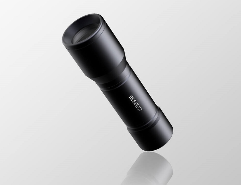 Ліхтарик Xiaomi BEEBEST Extreme bee portable flashlight F1 Black крупним планом