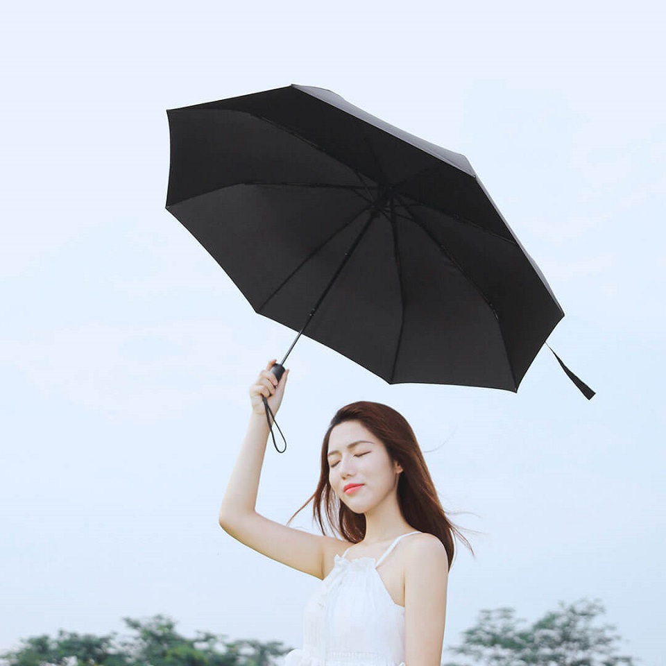 Парасолька Xiaomi Life Home (LSDQYS01XM) дівчина з чорною парасолькою
