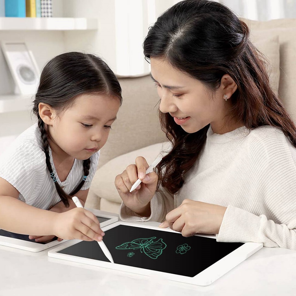Графічний планшет Xiaomi Mi Home (Mijia) LCD Small Blackboard мама з дівчинкою малюють