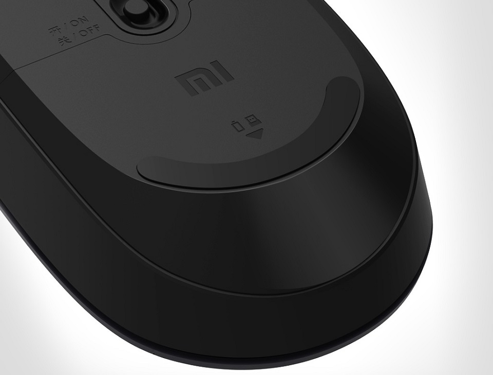Миша Xiaomi Mi Wireless Mouse Lite нижня сторона